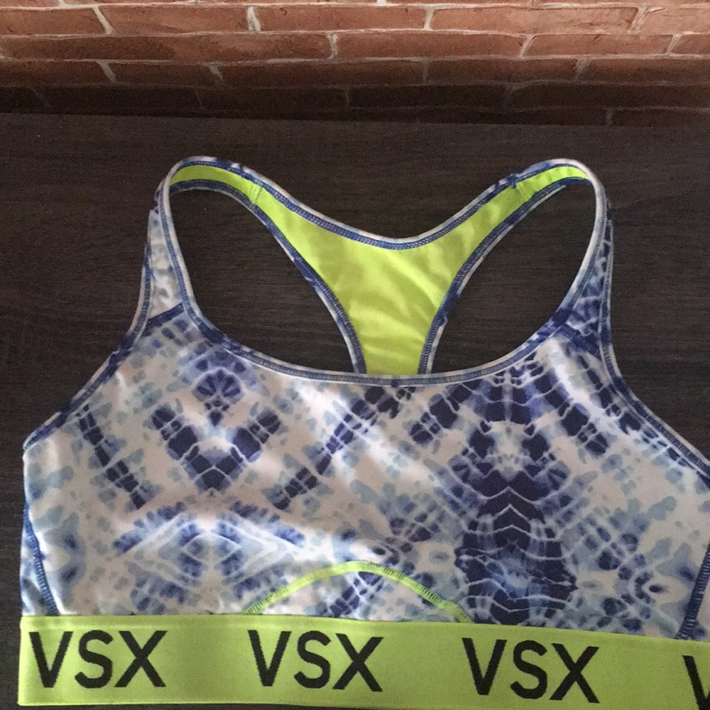 Victoria secret sports bra